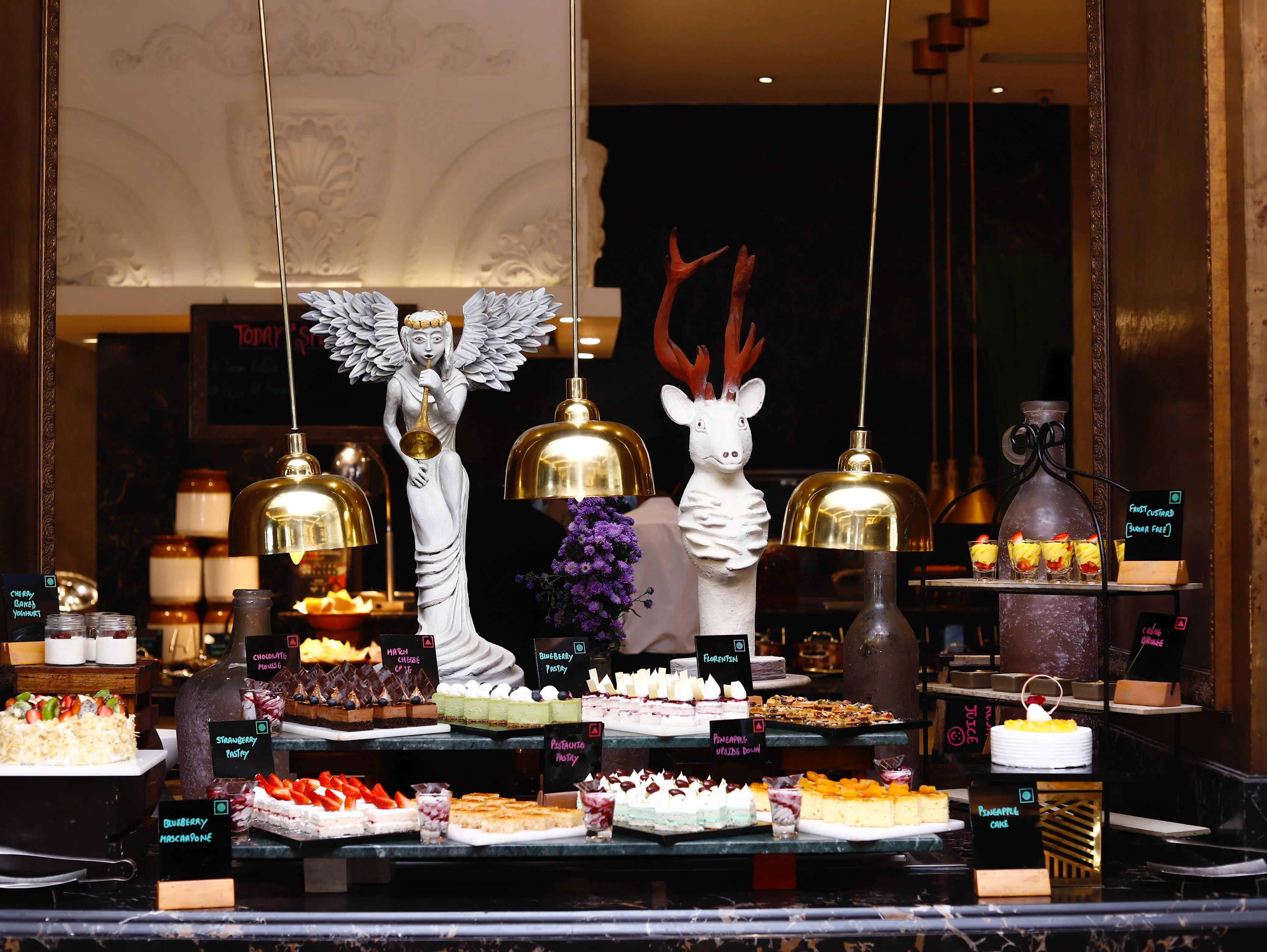 Carnival Brunch at SXVIII Radisson Blu MBD Hotel Noida 2