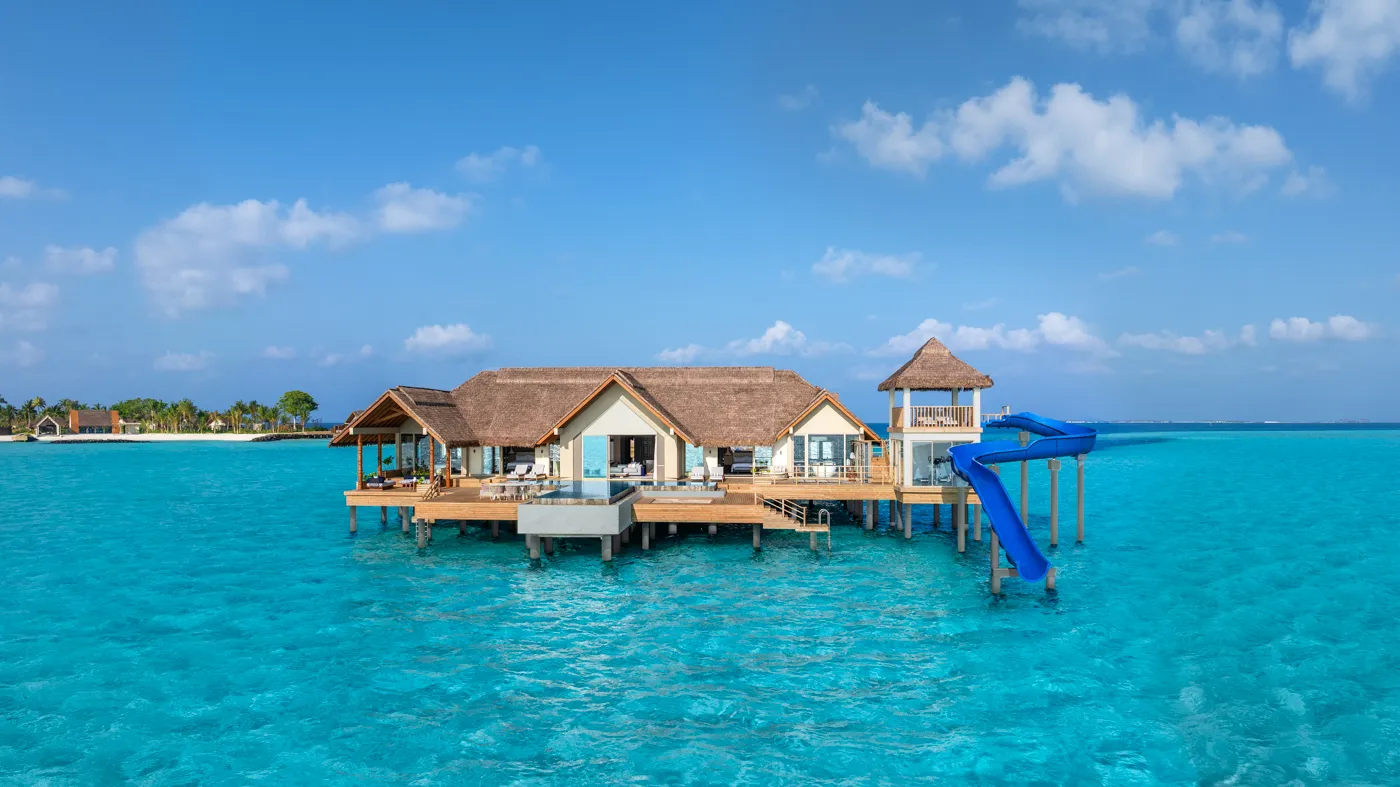 JW MLEJM Ocean Residence Exterior