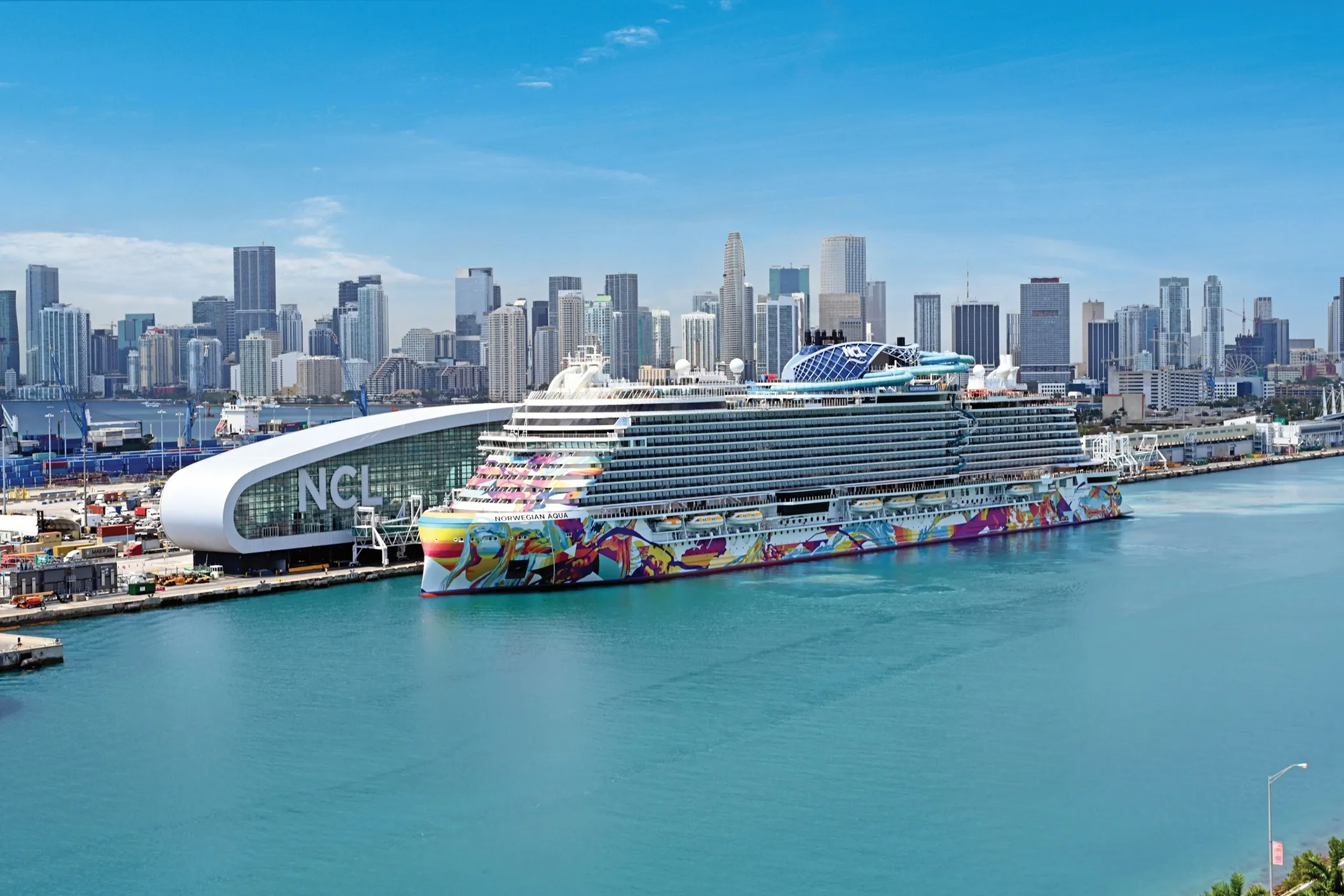 Norwegian Aqua in Miami 1