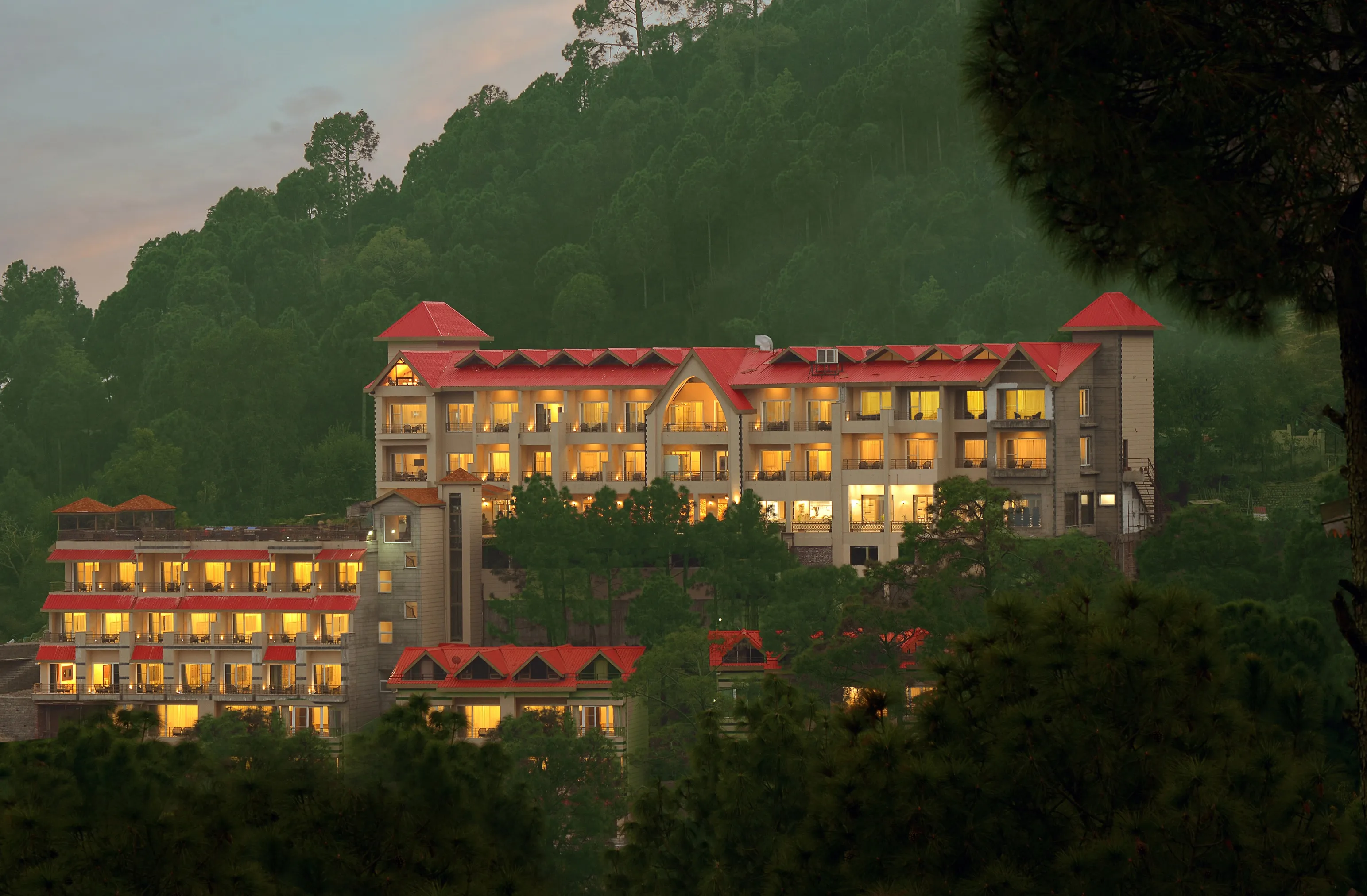 Facade Glenview Resort Kasauli a member of Radisson Individuals