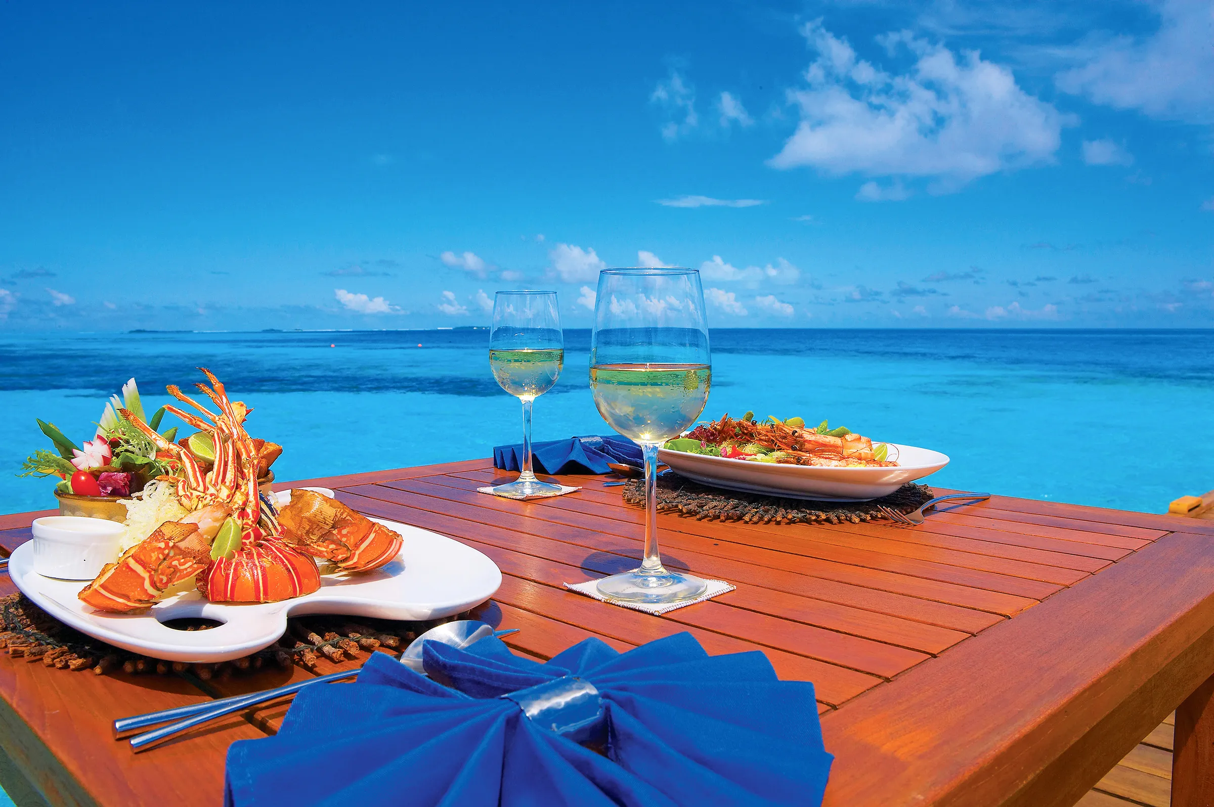 Meals with a view at Medhufushi Island Resort