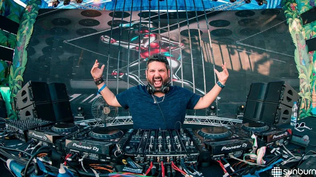 publive-image