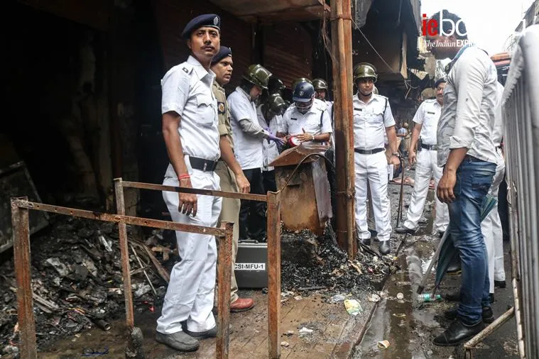 Forensic Team at Bagree market Express Photo Shashi Ghoshforensic team at bagree-1303-002
