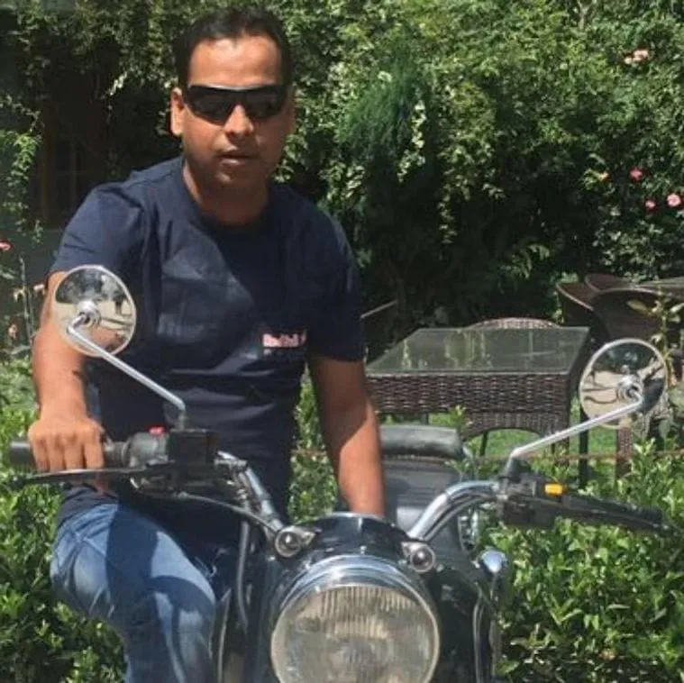 Apple sales manager killed