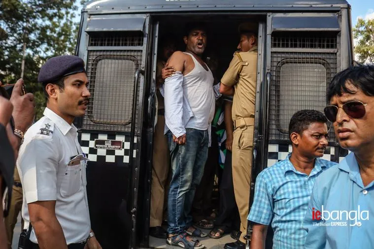 Bus owner protest in kolkata Express Photo Shashi Ghosh