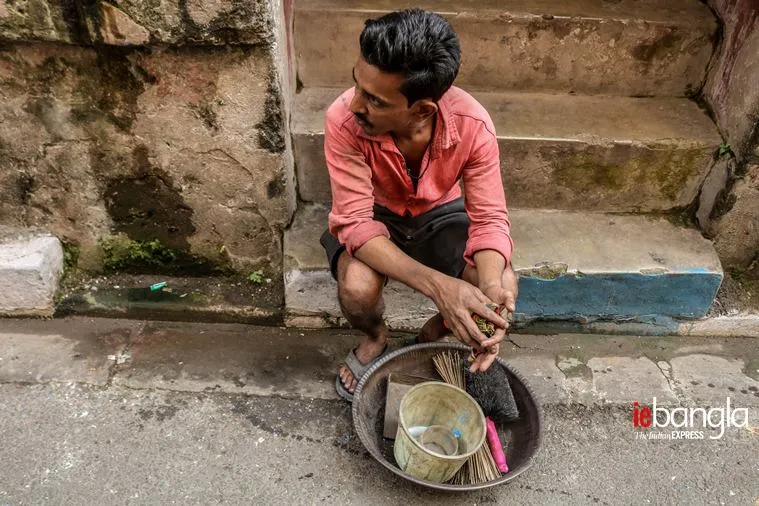 Gold, Maker, Kolkata, Central kolkata, craftsmen, jewellery, সোনা, কলকাতা, কারিগর, মধ্য কলকাতা, জুয়েলারি, বৌবাজার, শিয়ালদহ, সোনাপট্টি 