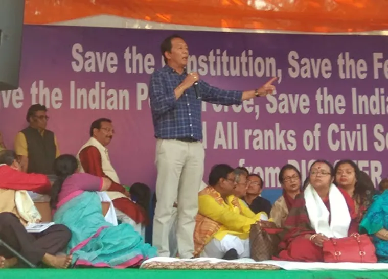 mamata dharna, মমতার ধর্না