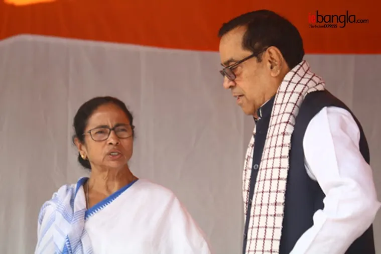 mamata dharna, ধরনায় মমতা