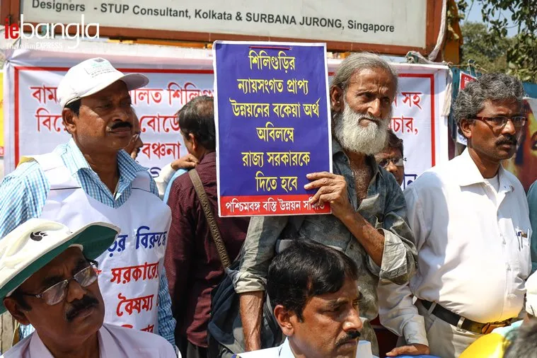 Dharna Ashokh Bhattachrya Express Photo Shashi GhoshShili guri Ashokh bhattacharya (7)