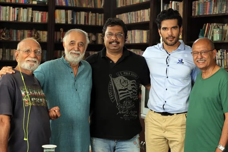 Surendra Rajen,M.K. Raina, Director Saunak Mitra, Taher Shabbir and D.O.P. Barun Mukherjee