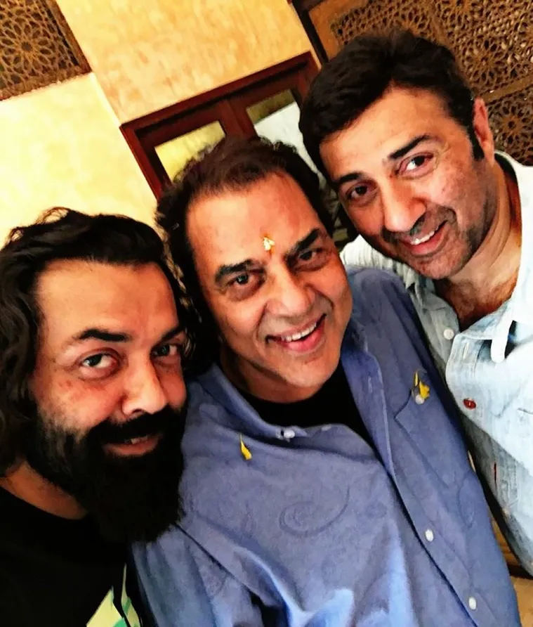 Dharmendra with Sunny and Bobby Deol