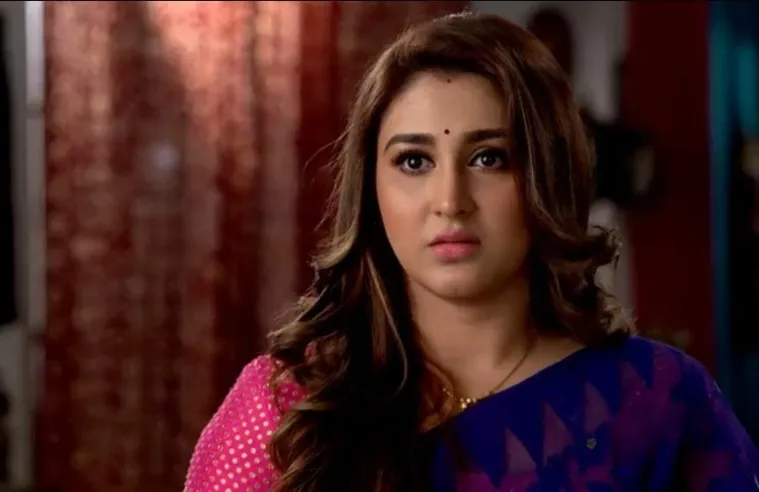 Oindrila Sen in Phagun Bou