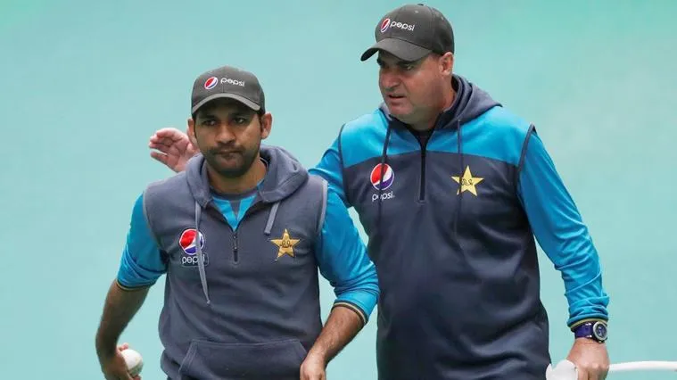 sarfaraz ahmed and micky arthur