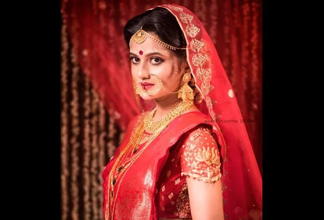 Bokul Katha heroine Ushasi Ray