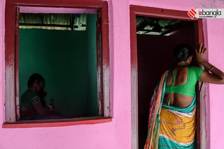 Sonagachi, সোনাগাছি, Red light area, যৌনপল্লি, Kolkata, কলকাতা, red light area, যৌনকর্মী, Kolkata porestitute, কলকাতার যৌনপল্লী, Harkata galii,হারকাটা গলি, Sealdah station, শিয়ালদাহ ষ্টেশন, Durbar, দুর্বার, Sobhabajar, শোভাবাজার, Bashirhat Red light area, বসিরহাট, Bashirhat, বসিরহাট মালতিপুর, Brothels, বসিরহাট মাটিয়া, Kolkata brothels, কলকাতা ষ্টেশন, Prostitute in kolkata