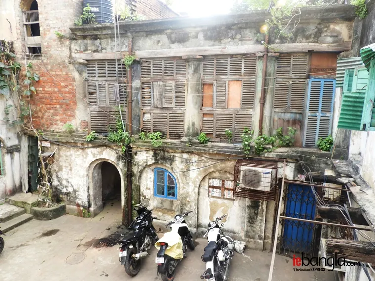 kolkata heritage building khidirpur