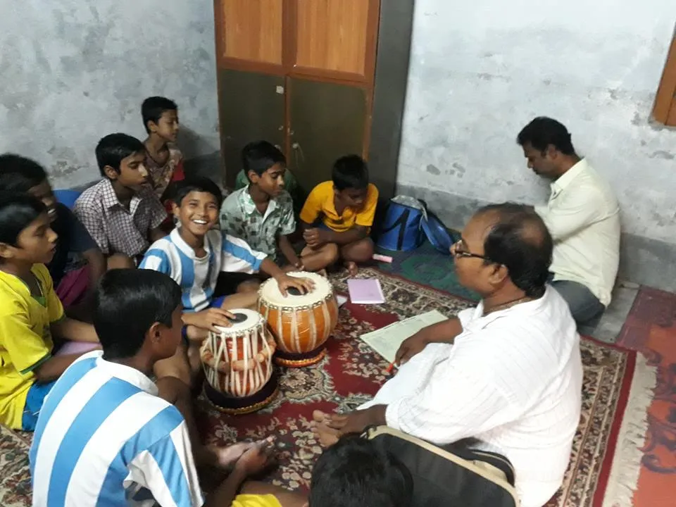 Kamakhya Balok Ashram Orphanage music class
