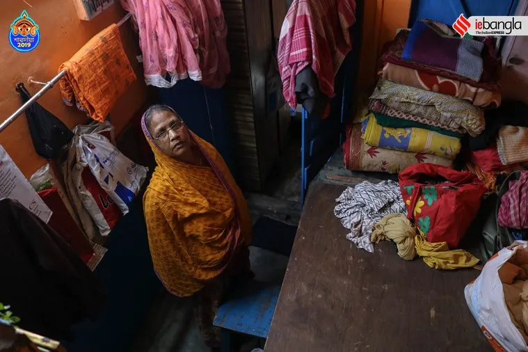 দুর্গা পিতুরি লেন, durga pituri lane, দুর্গাপুজা, Durga puja, বাঙ্গালির দুর্গাপূজা, Building collapses, স্যাঁকরা পাড়া, Bengali Durga puja, কলকাতা, Kolkata, North Kolkata, মধ্য কলকাতা, Kolkata's puja, pathuriaghata, বনেদি বাড়ি, Bonedi bari, পুজোর থিম, Kumortuli to Pujo Pandals, দুর্গাপূজা ২০১৯, Durga puja 2019, কুমোরটুলি, kumortuli, নবরাত্রি, navratri
