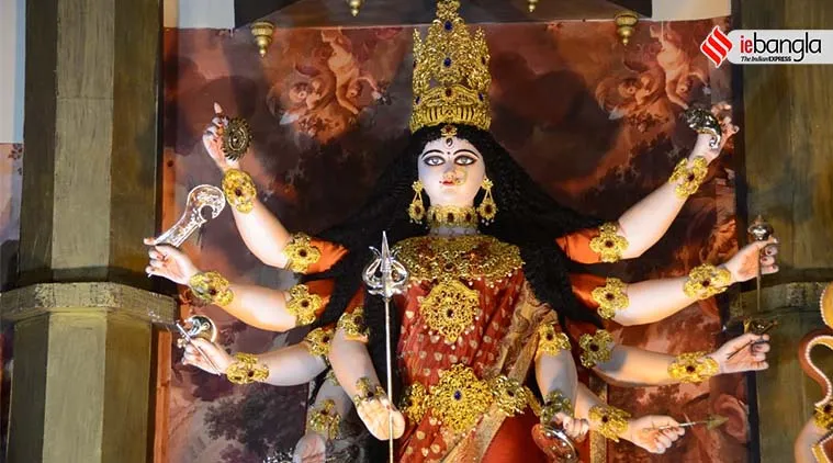 durga idol made of gold
