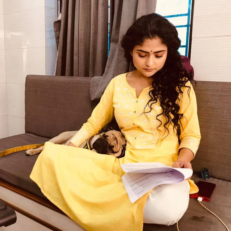 Aindrila Sharma during Jiyonkathi shoot