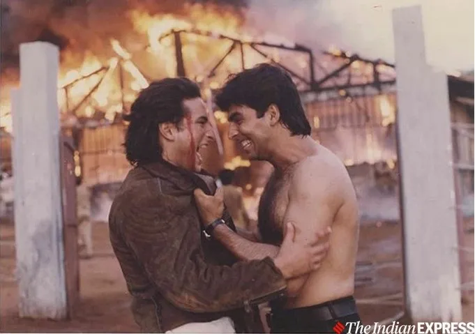 Saif Ali Khan and Akshay Kumar in Main Khiladi Tu Anari