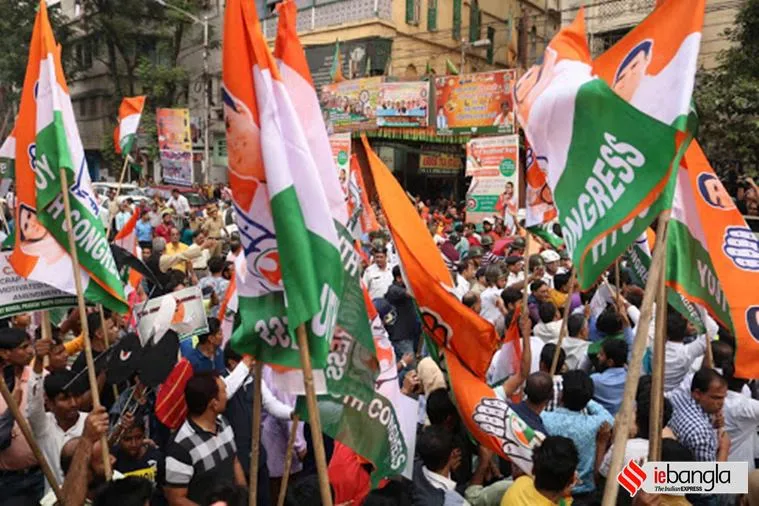 congress rally, কংগ্রেসের মিছিলে উত্তেজনা, বিজেপি, কংগ্রেস, bjp, congress, bjp, কংগ্রেস-বিজেপি সংঘর্ষ, kolkata news, কলকাতার খবর, congress bjp workers clash, কংগ্রেস ও বিজেপি কর্মীদের মধ্যে হাতাহাতি, সেন্ট্রাল অ্যাভিনিউয়ে ধুন্ধুমার