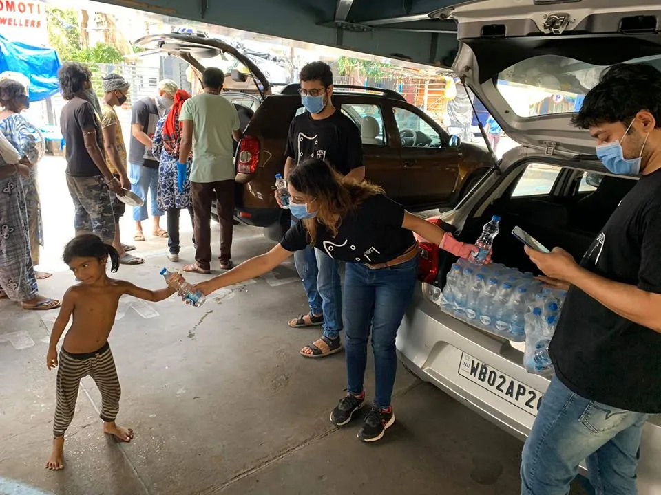 bengali-entertainment-industry-donates-for-amphan-relief-despite-hard-times
