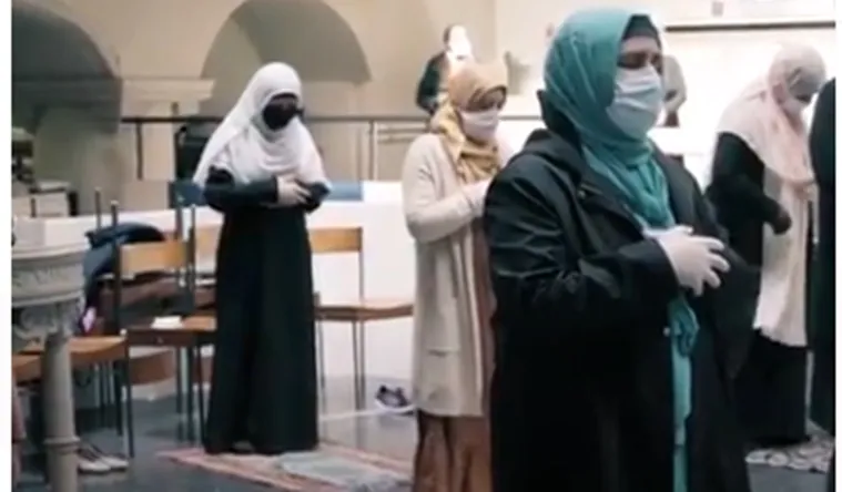 berlin church eid prayers
