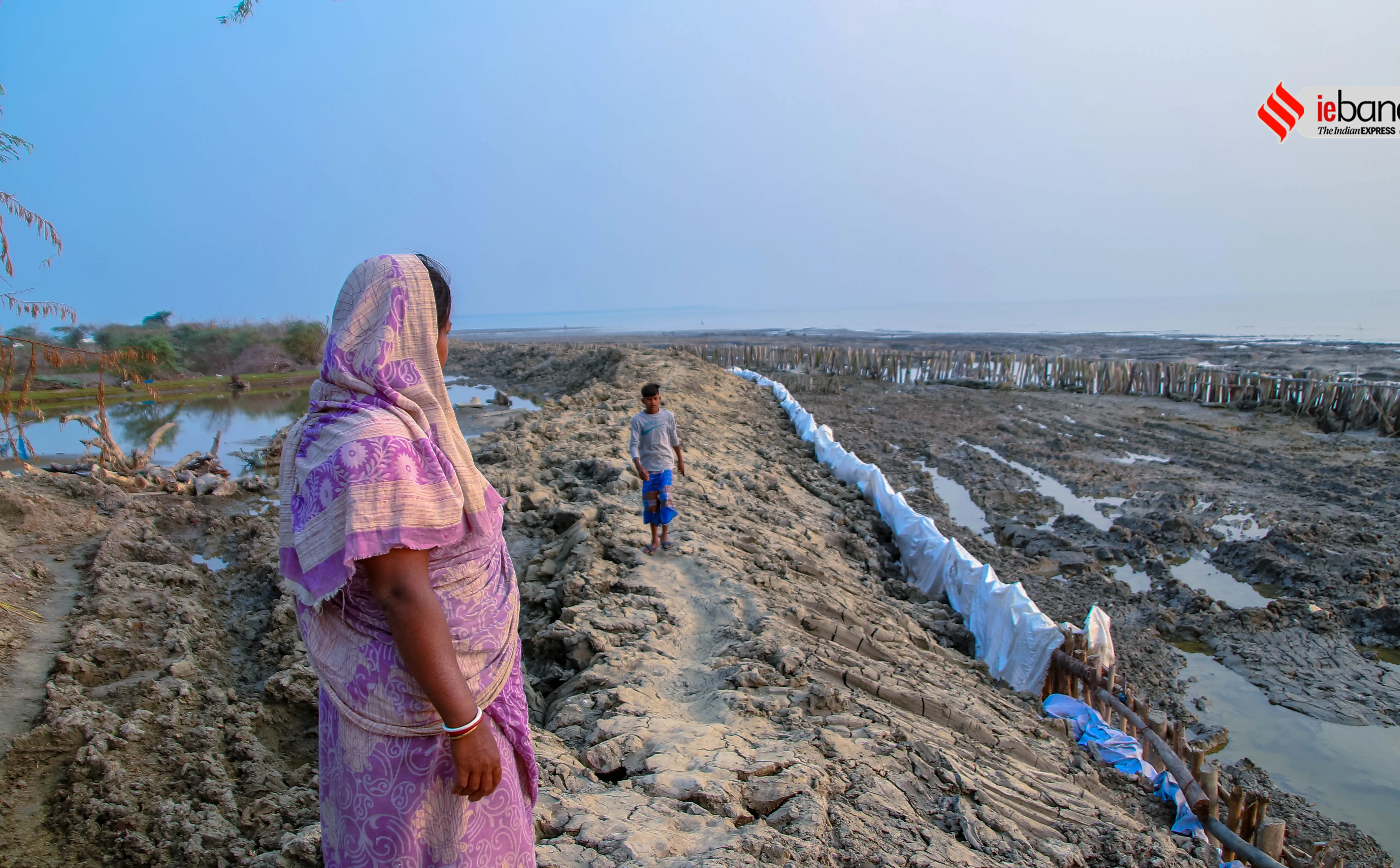 নদী, Ganga, গঙ্গা নদী, Samshergunj, সামসেরগঞ্জ, Baishnabnagar, বৈষ্ণবনগর, River erosion, মৌসুনি, Mousuni, ভ্রমণ, Travel tour, সুন্দরবন, Sundarban, মৌসুনি দ্বীপ, Mousuni island, নদীর ভাঙ্গন, river, বঙ্গোপসাগর, Bay of Bengal, পশ্চিমবঙ্গ, india news, indian express, River erosion, ground reports from West Bengal, পশ্চিমবঙ্গ, West Bengal news, indian express, কলেজ স্ট্রিট, college street, করোনা, corona, corona news, Bangla Khabar, বাংলার খবর, Bangla News Live, বাংলার ব্রেকিং নিউজ, Breaking Bangla News,Bangali news, বাংলায় সর্বশেষ খবর, লেটেস্ট খবর, News in Bengali, Bengali News Today, বাংলা নিউজ, Bengali News, করোনা মহামারী, corona pandemic, Bangla Khabor, কোভিড-১৯, covid, News in Bangla, করোনা ২০২১, corona 20201, 24 Ghanta Bangla News, Bangla News, covid-19