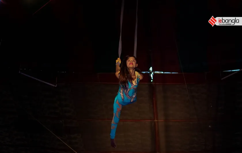kolkata, কলকাতা, circus, সার্কাস, circus show, সার্কাস শো, ajanta circus,অজন্তা সার্কাস, circus show time, সার্কাস শো টাইম, Indian circus, ইন্ডিয়ান সার্কাস,  ইন্ডিয়া রেকর্ড, India Record, West Bengal news, indian express, কলেজ স্ট্রিট, college street, করোনা, corona, corona news, Bangla Khabar, বাংলার খবর, Bangla News Live, বাংলার ব্রেকিং নিউজ, Breaking Bangla News,Bangali news, বাংলায় সর্বশেষ খবর, লেটেস্ট খবর, News in Bengali, Bengali News Today, বাংলা নিউজ, Bengali News, করোনা মহামারী, corona pandemic, Bangla Khabor, কোভিড-১৯, covid, News in Bangla, করোনা ২০২২, corona 2022, 24 Ghanta Bangla News, Bangla News, covid-19 