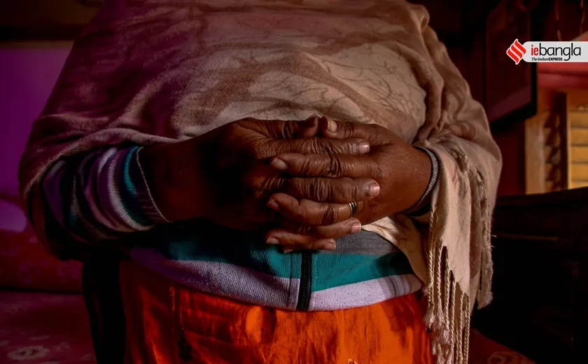kolkata, কলকাতা, Sonagachi, সোনাগাছি, prostitution, যৌনপল্লী, Red light area, রেড লাইট এলাকা, Sex worker, যৌনতা, Sex, যৌনকর্মী, prostitution in india,  ইন্ডিয়া রেকর্ড, India Record, West Bengal news, indian express, কলেজ স্ট্রিট, college street, করোনা, corona, corona news, Bangla Khabar, বাংলার খবর, Bangla News Live, বাংলার ব্রেকিং নিউজ, Breaking Bangla News,Bangali news, বাংলায় সর্বশেষ খবর, লেটেস্ট খবর, News in Bengali, Bengali News Today, বাংলা নিউজ, Bengali News, করোনা মহামারী, corona pandemic, Bangla Khabor, কোভিড-১৯, covid, News in Bangla, করোনা ২০২২, corona 2022, 24 Ghanta Bangla News, Bangla News, covid-19 