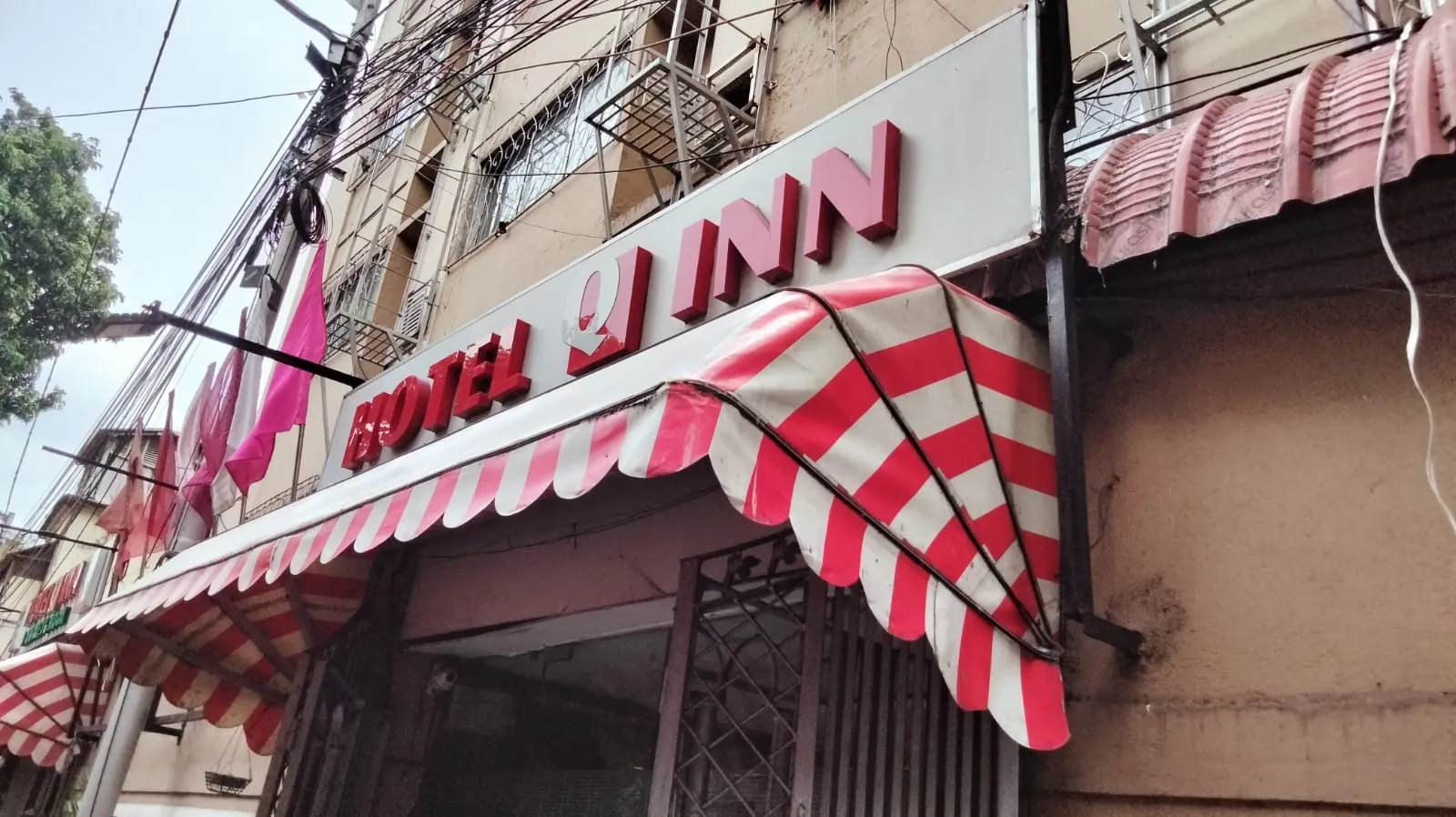Bowbazar Horror: Tensed residents shifted to hotels but still worried about home