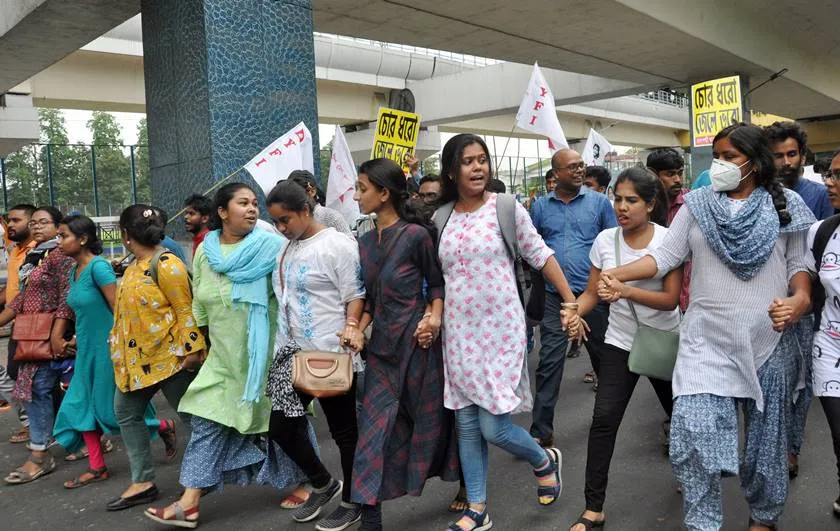 SSC recruitment scam: DYFI-SFI agitation at SSC Office in Saltlake