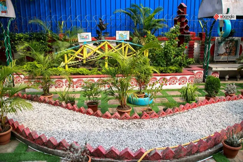 Postage stamp park in Kolkata for stamp lovers