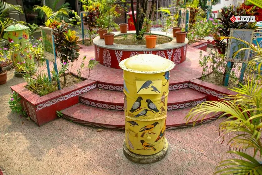 Postage stamp park in Kolkata for stamp lovers