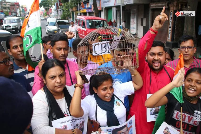 TMC,Shantiniketan,Birbhum,CBI,tmc leader,anubrata mondal,Cattle smuggling case,Cow smuggling case,Sonajhuri Haat,Anubrata Mondal Arrest,Sonajhuri Hat