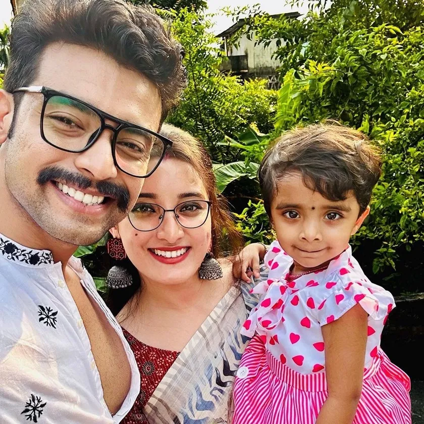 bhaifota, tollywood bhaifota, tolly celebs bhaifota, prosenjit, koel, ankush, jeetu, raj-shubhashree,  indian express entertainment news, bengali television, bengali serial, zee bangla jamuna dhaki, bengali entertainment news, bengali tollywood, tolly world bengali, ie entertainment 