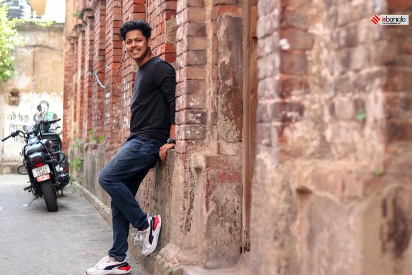 Nonsane, শমীক অধিকারী, শশী ঘোষ, sashi ghosh, viral youtuber, nonsane videos 