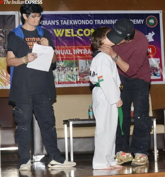 srk son abram win taekwondo, shah rukh khan, abram khan, indian express entertainment 