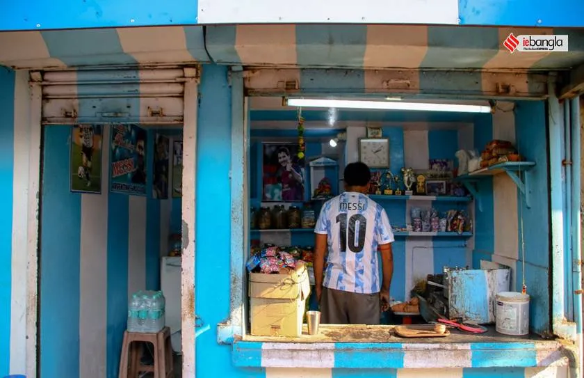 qatar world cup 2022,qatar world cup,qatar 2022,argentina,lionel messi,leo messi, লিওনেল মেসি,মেসির মূর্তি, আর্জেন্টিনা ফ্য়ান্স ক্লাব, কাতার বিশ্বকাপ ২০২২, ফিফা বিশ্বকাপ ২০২২