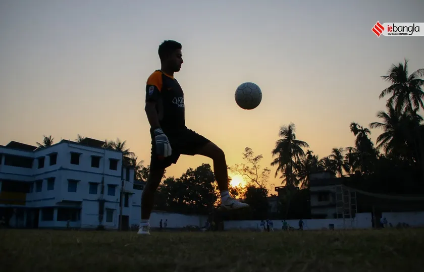 footballer west bengal, autodriver boy brazil, boy brazil, shashi ghosh, west bengal boy at brazil world cup, fifa, footbal world cup