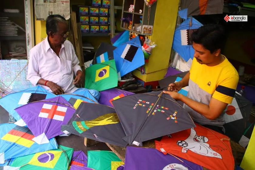 Qatar World Cup 2022: Kolkata Kite Shop with country flags