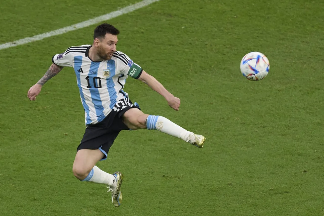 Messi 8