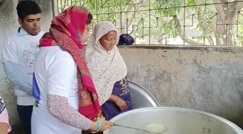 sabina yasmin,mid day meal,west bengal,maldah, সাবিনা ইয়াসমিন, মিড ডে মিল, পশ্চিমবঙ্গ