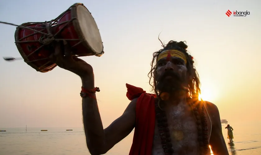 gangasagar mela mythological significance makar sankranti snan at, লাখ লাখ ভক্ত সমাগমে জমজমাট গঙ্গাসাগর মেলা, কী মাহাত্ম্য মকর-স্নানের?