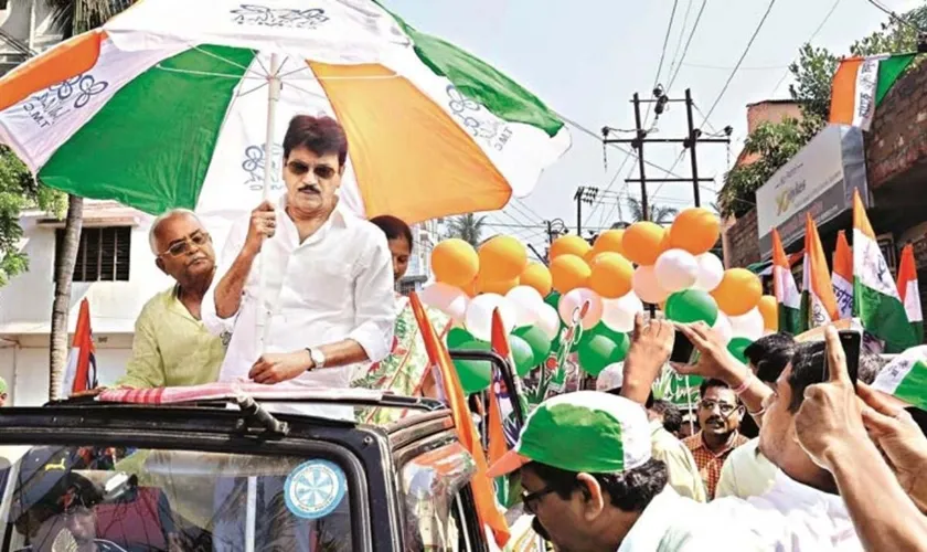 ছাড়ের তালিকায় পড়েছেন অভিনেতা তথা বারাসতের তৃণমূল বিধায়ক চিরঞ্জিত চক্রবর্তীও। ‘যতটা পারবে সময় দেবে’ বলে এ বিষয়ে আলোচনার জন্য বারাসতের তৃণমূল সাংসদ কাকলি ঘোষ দস্তিদারকে দায়িত্ব দিয়েছেন তিনি। 