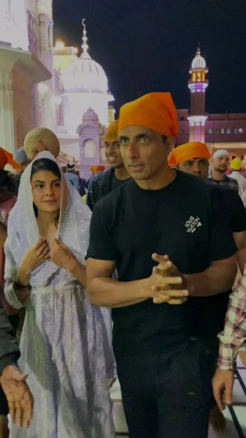 Sonu Sood-Jacqueline Fernandez's Amritsar diary