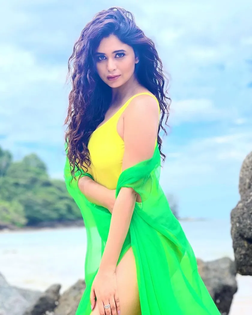 <br />
Ritabhari Chakraborty, Ritabhari Chakraborty fatafati, Fatafati Interview, Fatafati new bengali movie, bengali movie tollywood, tollywood news, news article, ritabhari chakraborty interview fataftai 