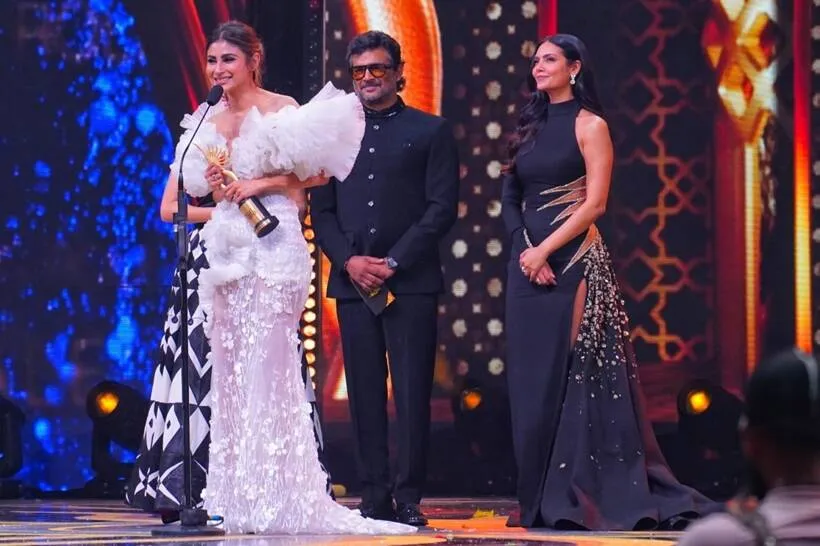 mouni roy