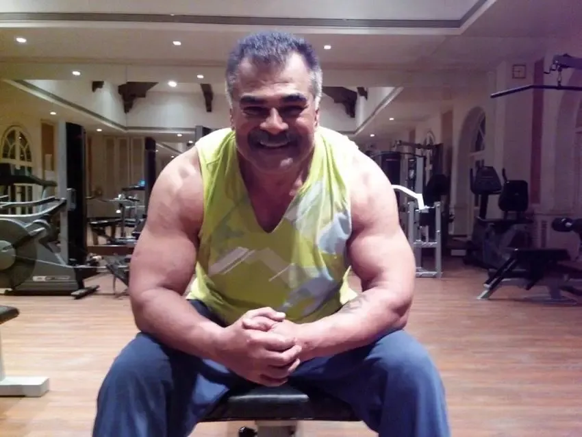 Sharat Saxena Quits Bollywood (8)